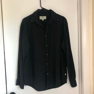 Men's Black Button-Up Shirt